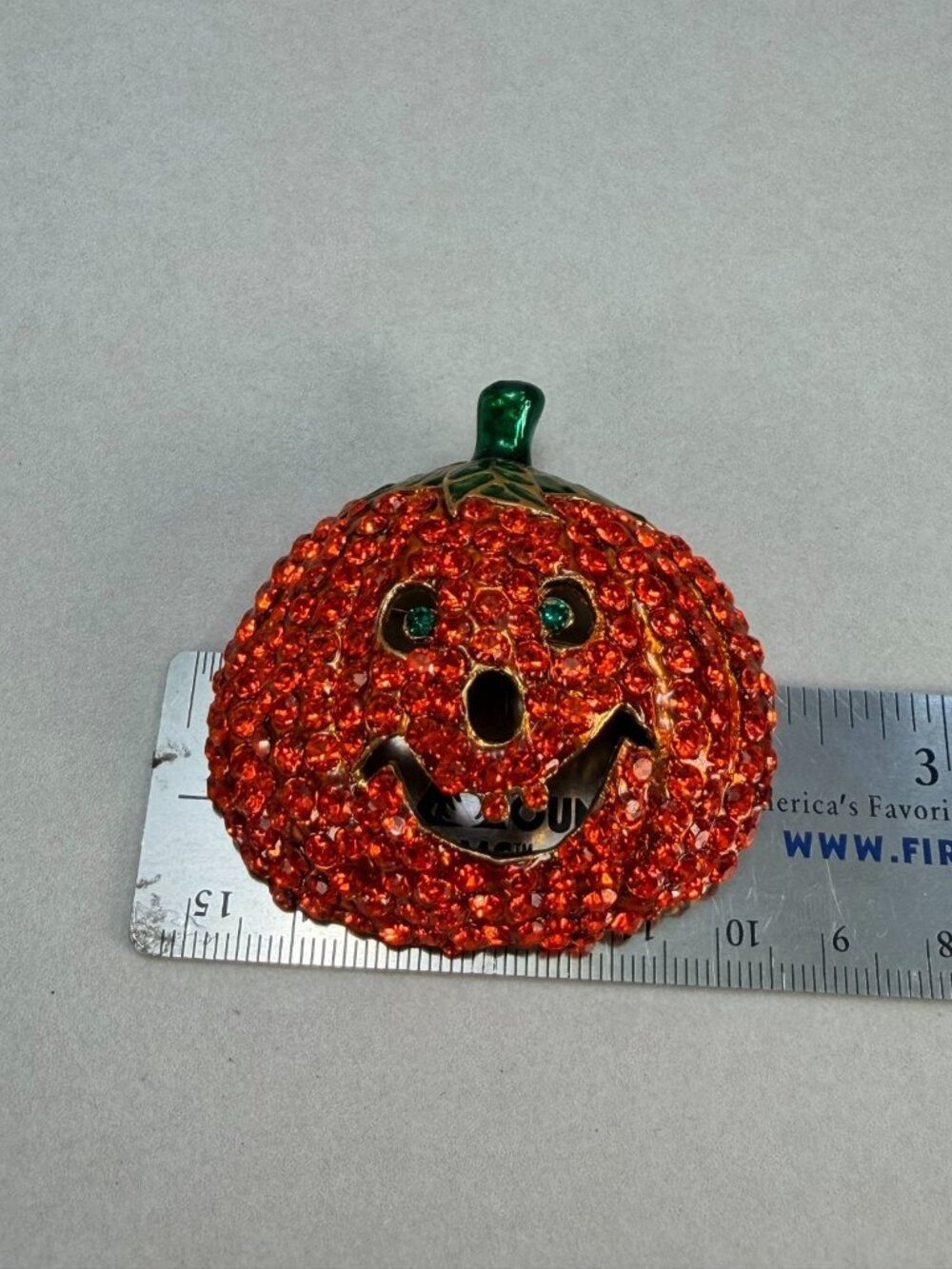 Vintage Halloween Jack O Lantern Pumpkin Rhinestone Brooch Orange Crystal Pin - Picture 3 of 7